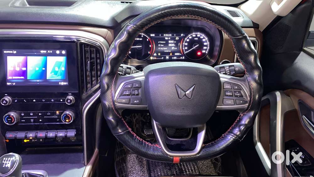 Mahindra Scorpio-n 2.2 Z8 Diesel Mt 4wd 7 Str, 2023, Diesel