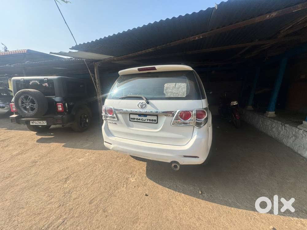 Toyota Fortuner 2012 Diesel 106000 Km Driven