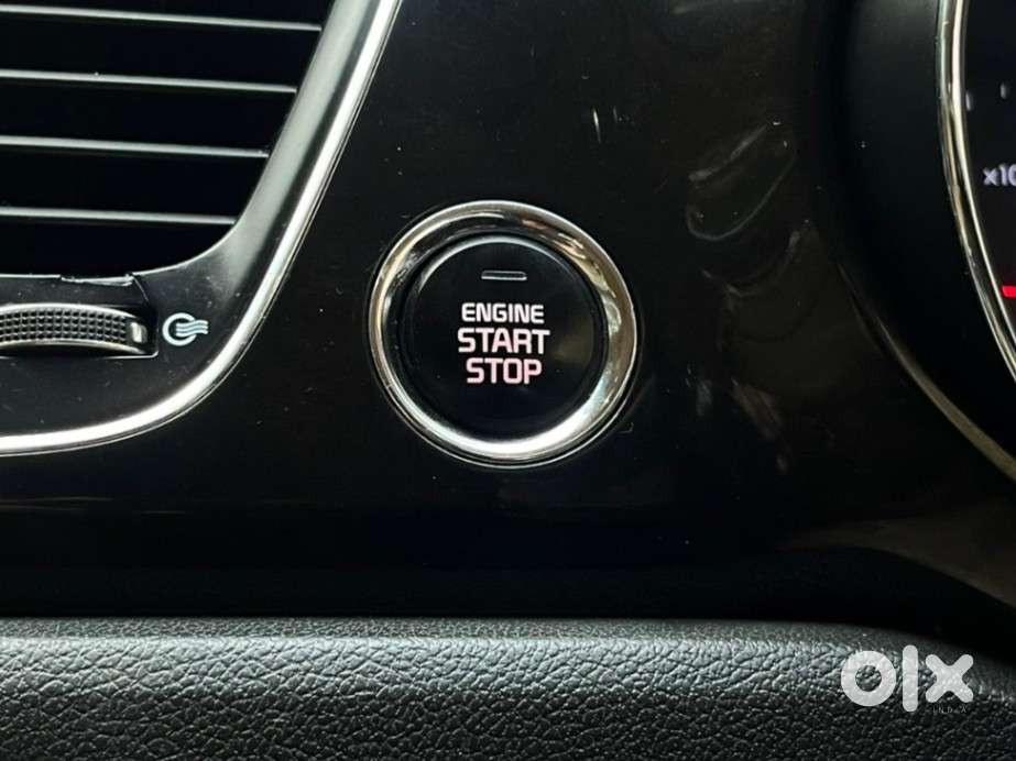 Kia Carnival Limousine Plus 7 Str, 2022, Petrol