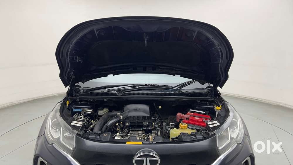 Tata Nexon Xz Plus (hs), 2022, Petrol