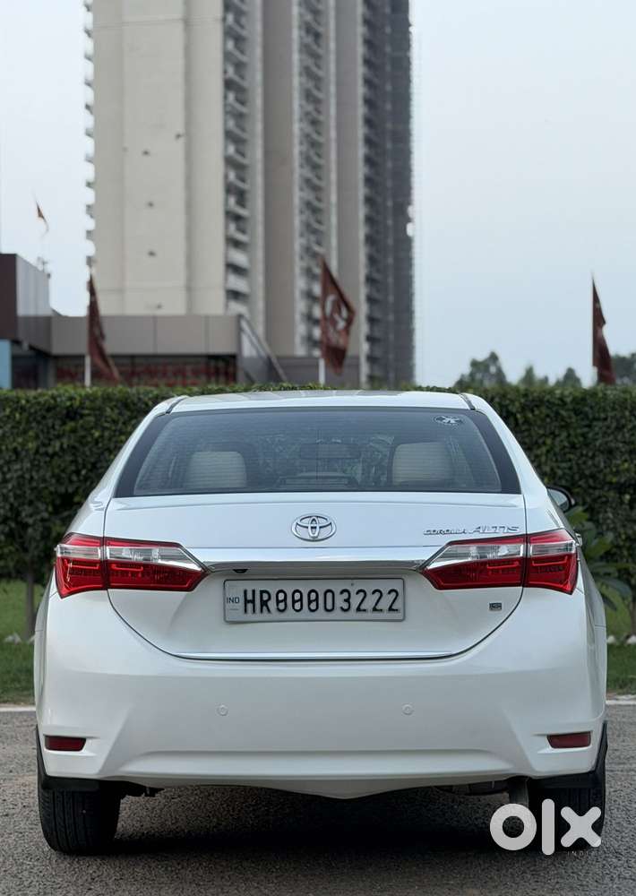 Toyota Corolla Altis G At, 2015, Petrol
