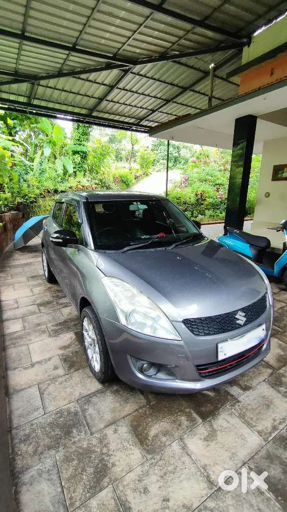 Maruti Suzuki Swift Vxi