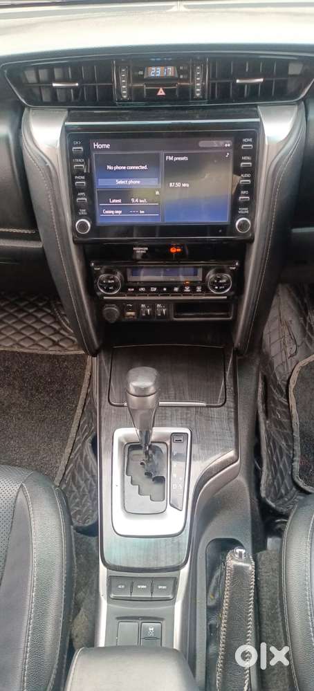 Toyota Fortuner 2.8 At Celebratory Edition, 2022, Diesel