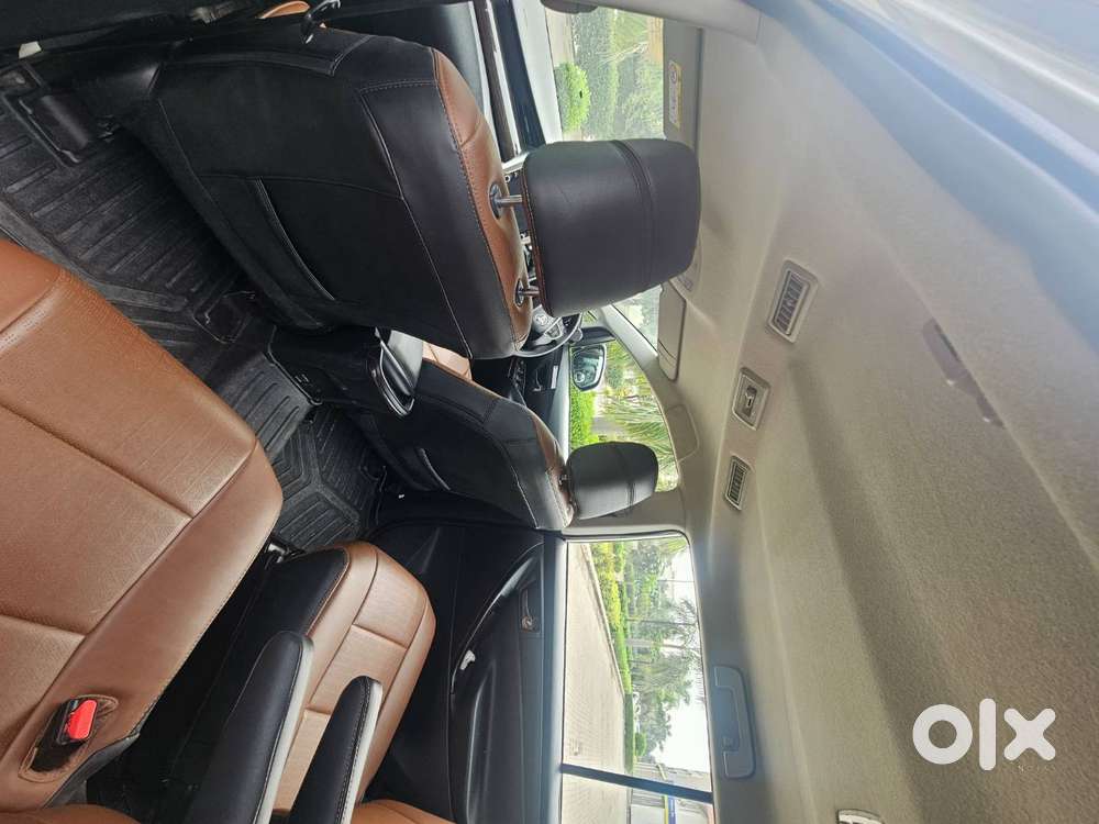 2024 Toyota Innova Crysta (gx, Mt) Diesel  Manual 80,000 Km