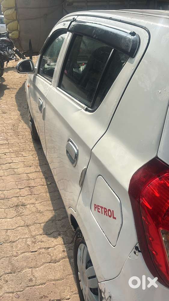 Maruti Suzuki 800 2012 Petrol Well Maintained