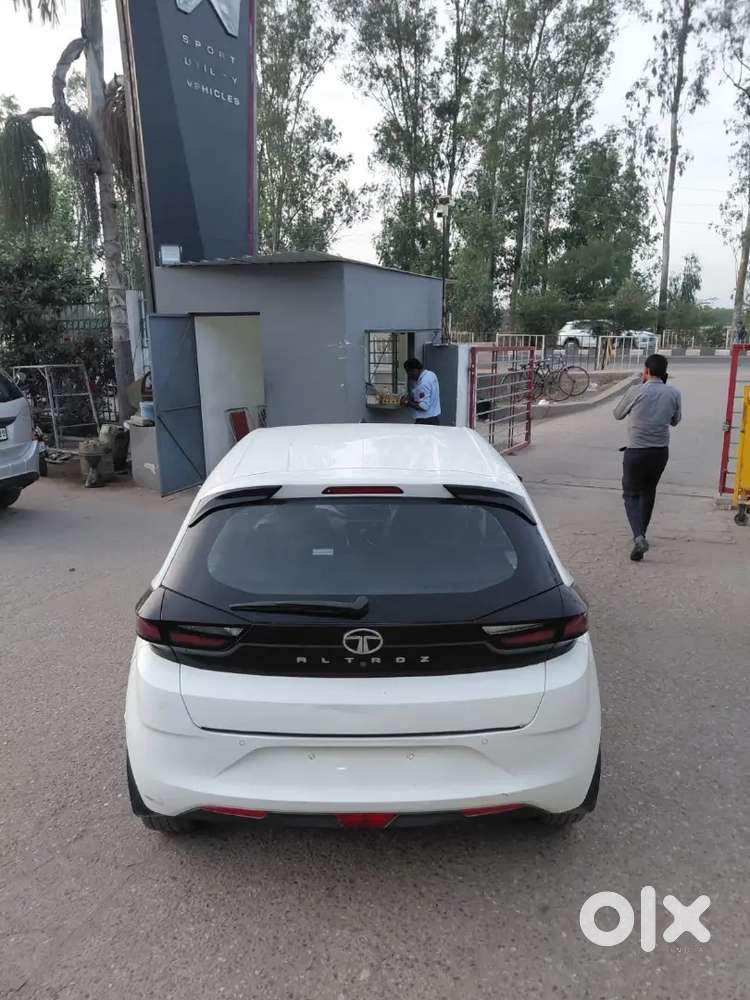 Tata Altroz Xz  Top Model  Excellent Condition  Single Owner