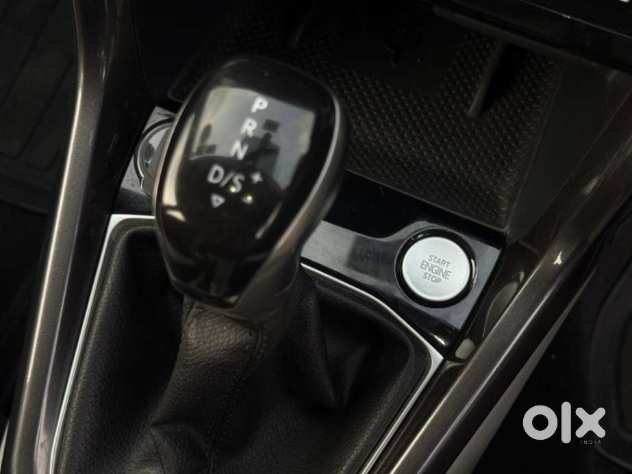 Volkswagen Taigun 1.0 Tsi Topline At, 2021, Petrol