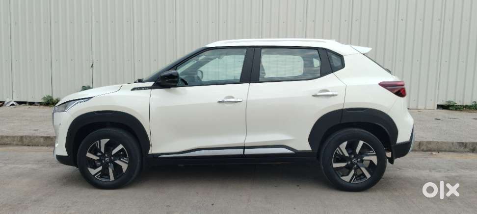 Nissan Magnite Tekna Ez Shift, 2025, Petrol