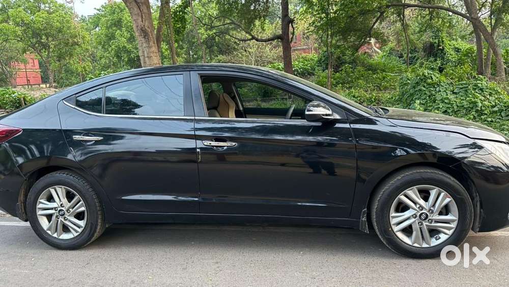 Hyundai Elantra 2020 Petrol Well Maintained