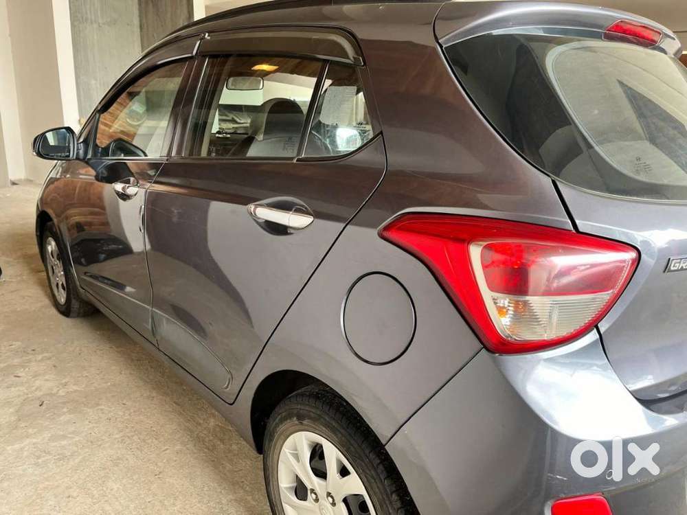2017 Hyundai Grand I10 Sportz Petrol Car