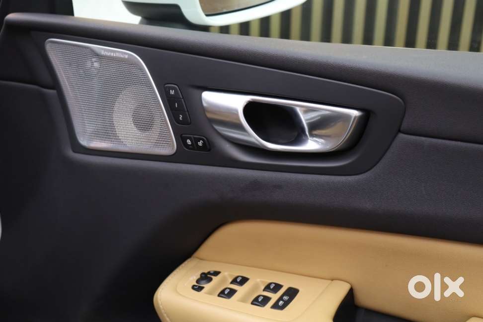 Volvo Xc60 2.0 B5 Ultimate, 2023, Petrol