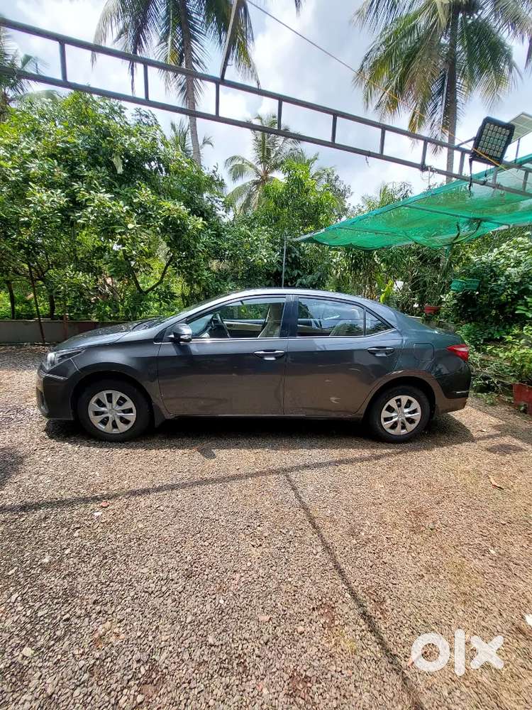 Toyota Corolla Altis 2016 Diesel Manual