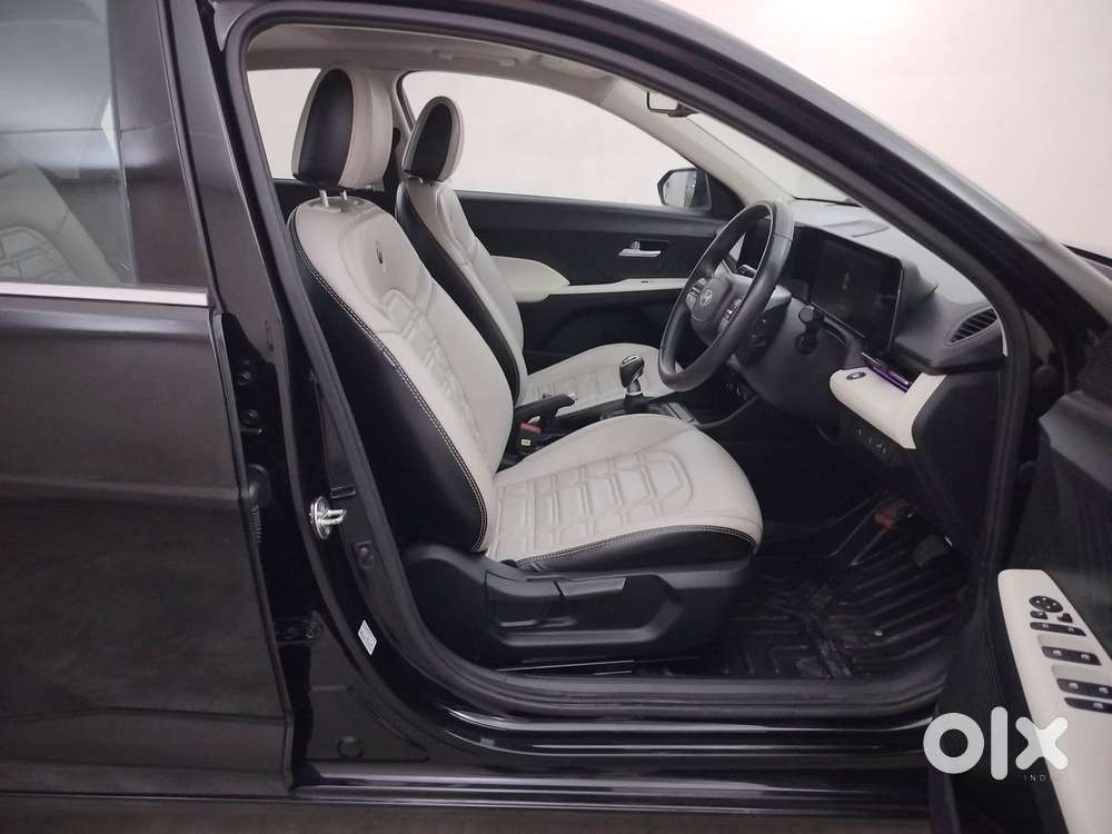 Hyundai Verna 1.5 Sx Petrol Mt, 2024, Petrol