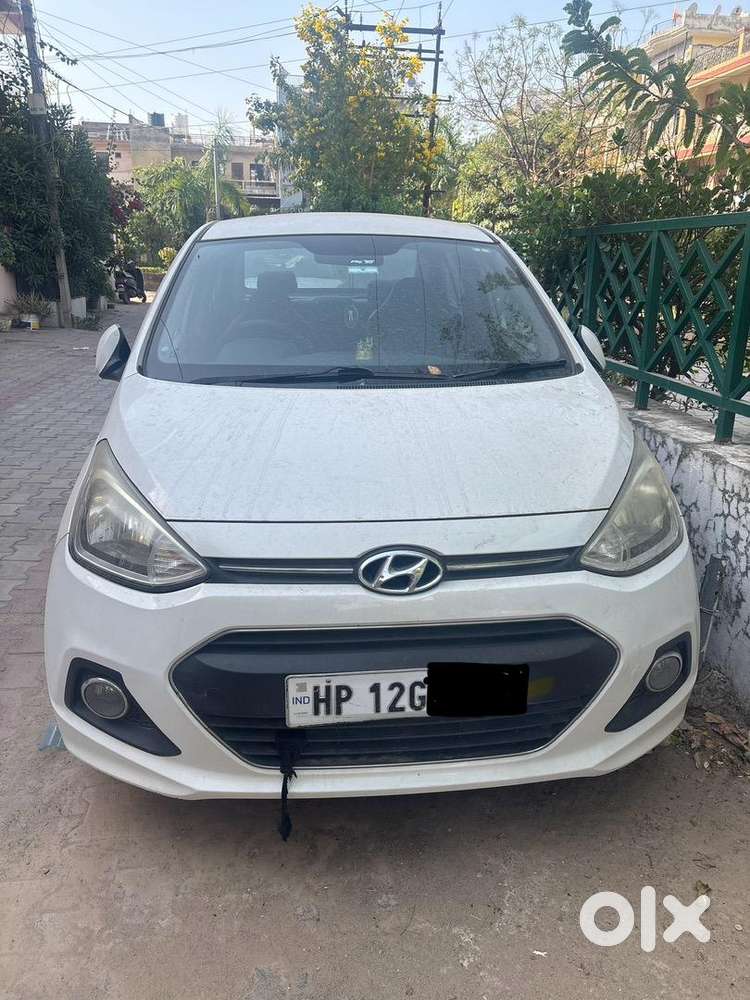 Hyundai Xcent 2015 Petrol Well Maintained