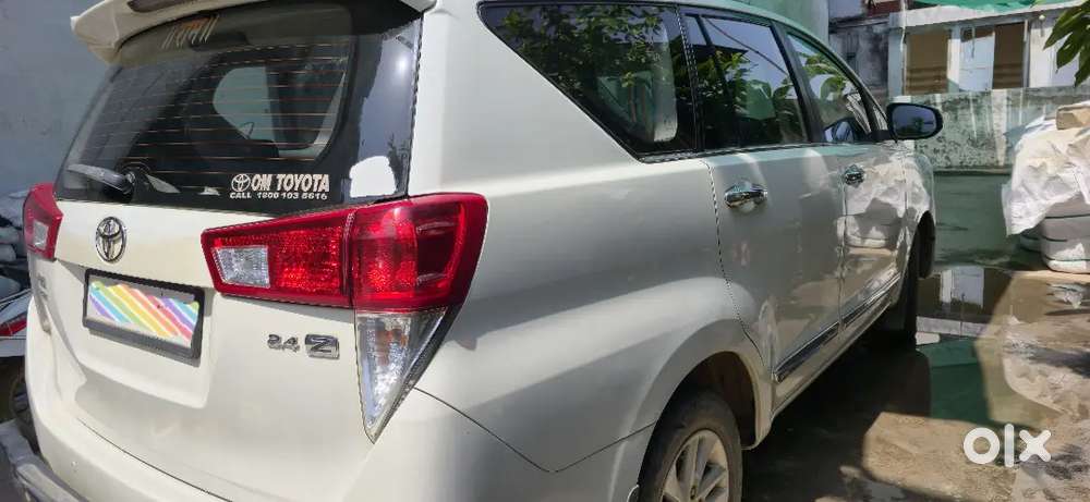 Innova Crysta 2.4 Z 7 Seater