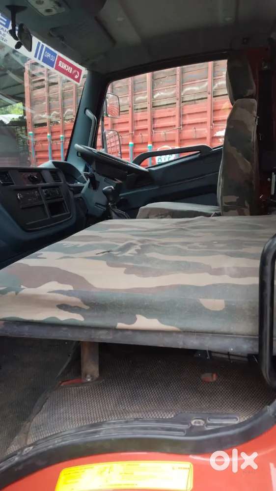 Eicher Polaris Multix 2025