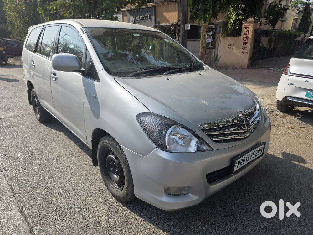 Toyota Innova 2.5 G (diesel) 8 Seater, 2010, Diesel