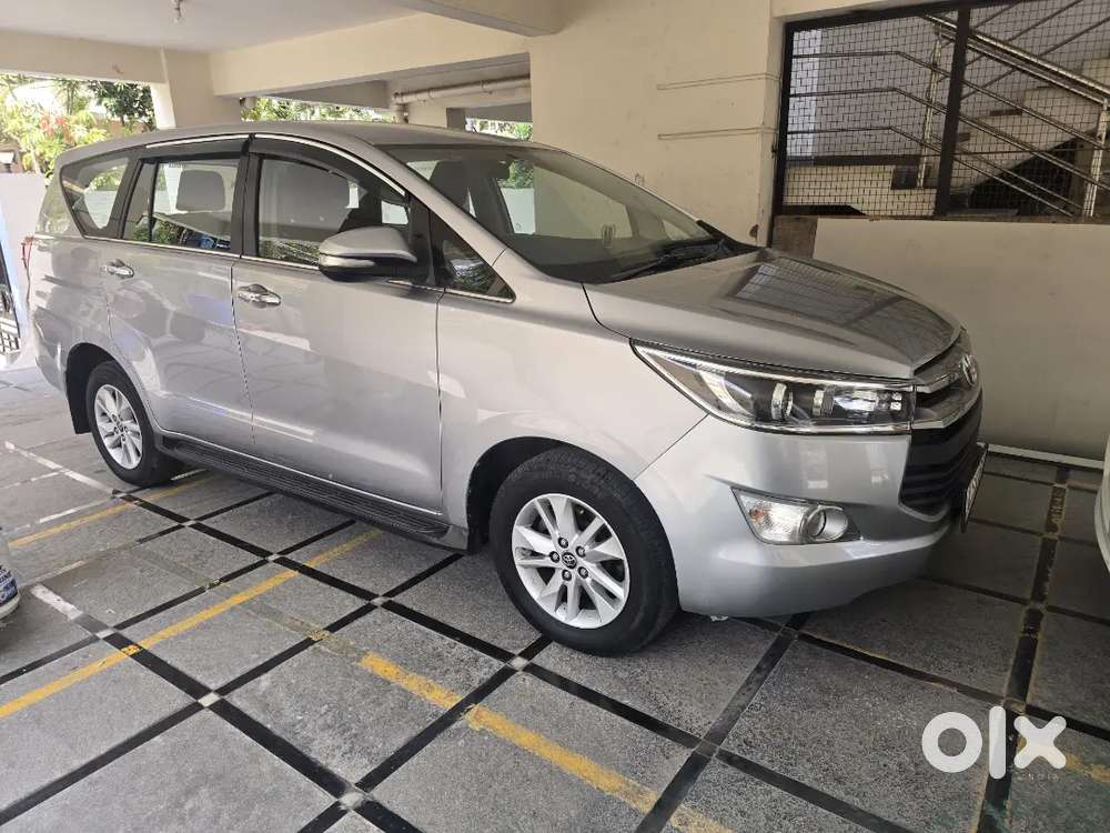 Toyota Innova Crysta 2017 Diesel 86000 Km Driven