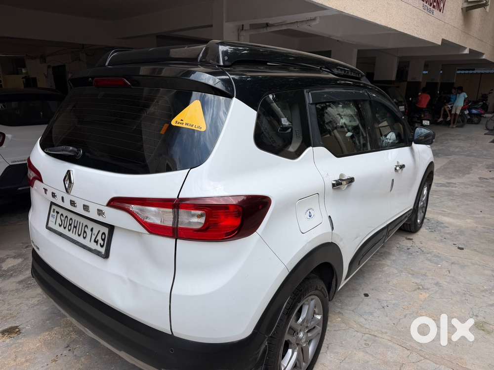 Renault Triber Rxz 2022 , Top End, Dual Tone