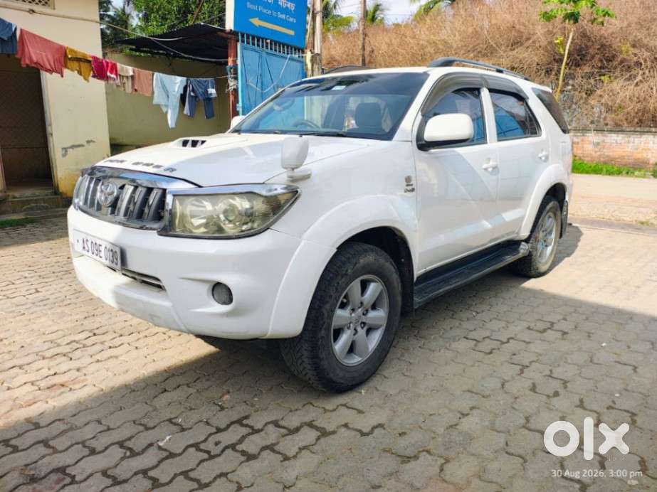 Toyota Fortuner 3.0 4x4 Manual, 2012, Diesel