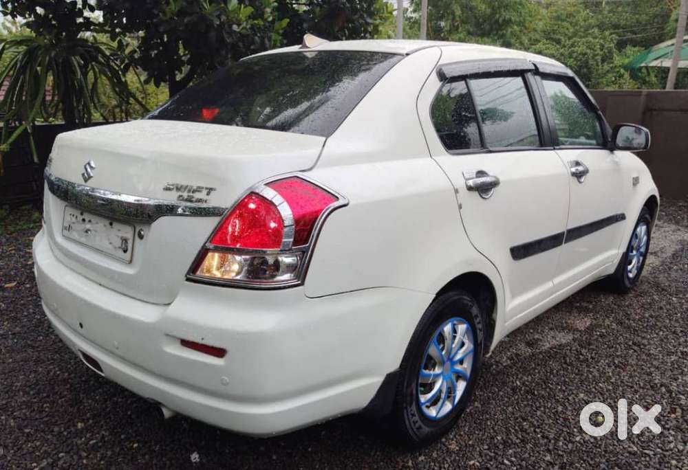 2011 Swift Dezire