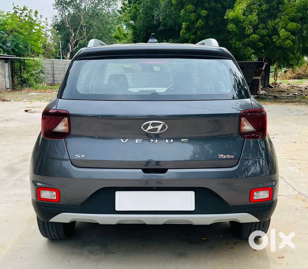 Hyundai Venue 1.0 Sx Turbo Dct, 2021, Petrol