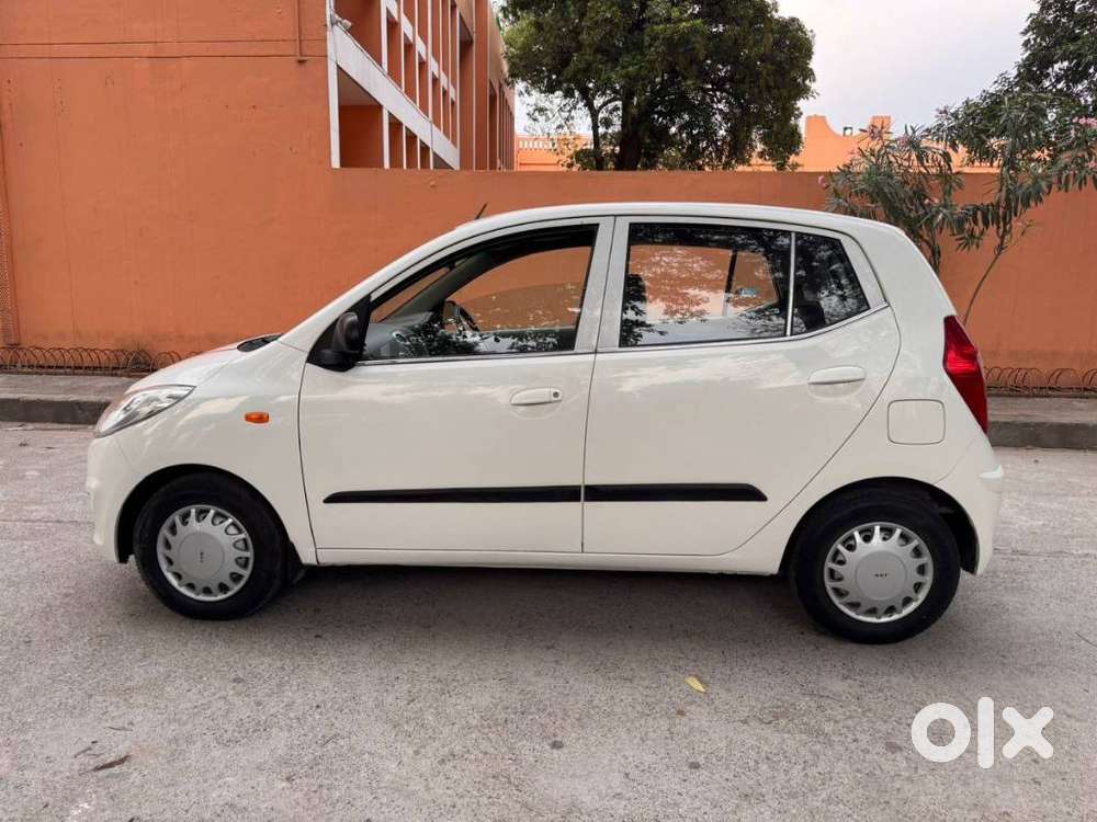 Hyundai I10 Magna O, 2016, Petrol