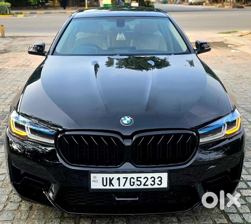 Bmw 5 Series 2.0 520i Luxury Line, 2018, Petrol