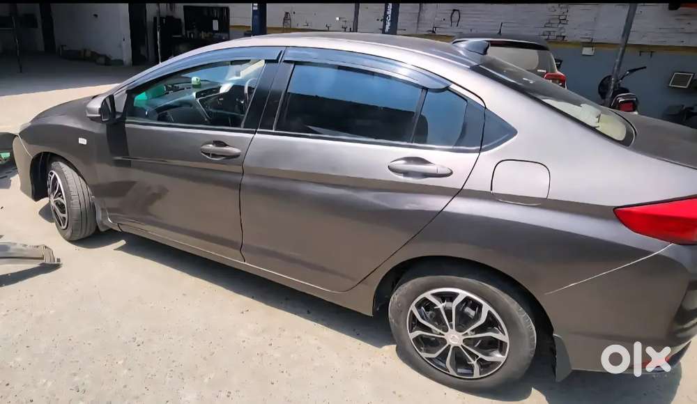 Honda City Diesel 2016 Variant