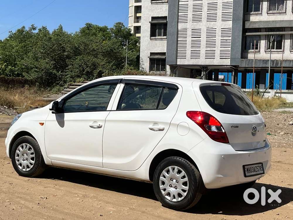 Hyundai I20 Magna 1.2 Mt, 2011, Petrol