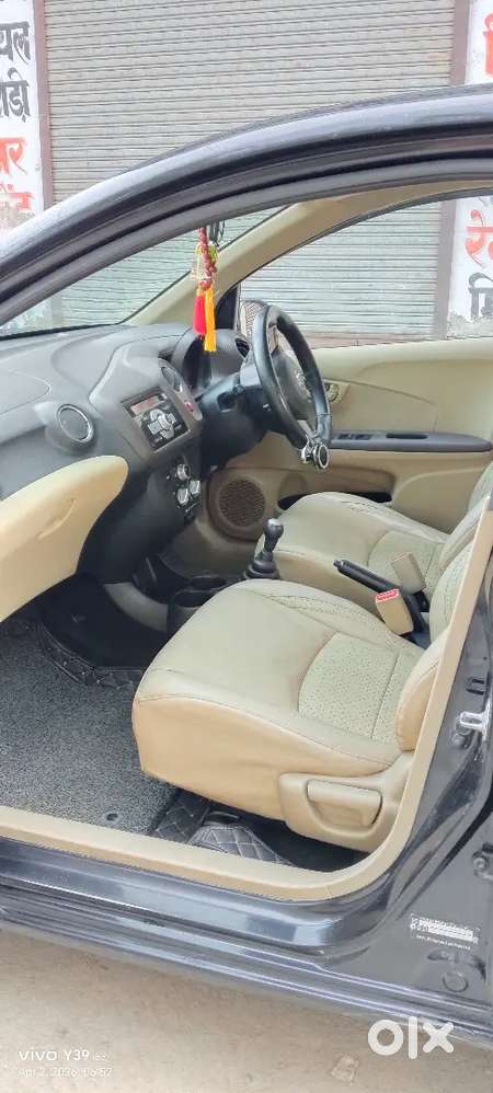 Honda Brio Petrol Mt 2014
