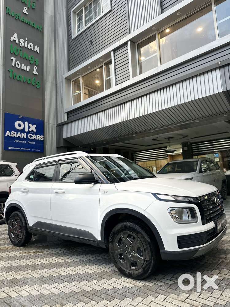 Hyundai Venue E 1.2 Petrol, 2025, Petrol