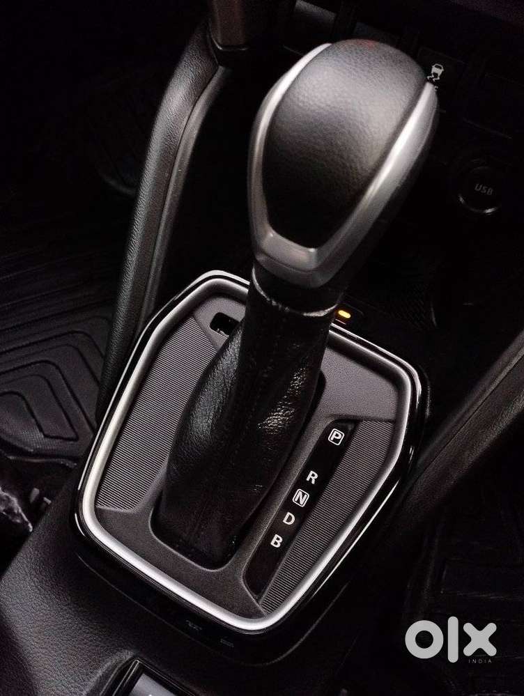 Maruti Suzuki Grand Vitara 1.5 Alpha Plus Intelligent Hybrid Ecvt, 2..