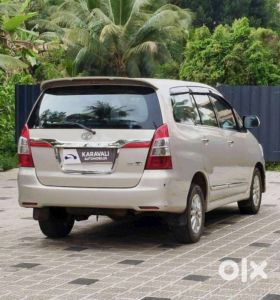 Toyota Innova [ ] 2.5 V Diesel 7 Str, 2014, Diesel