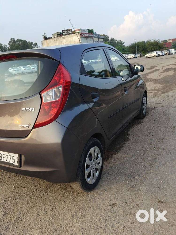 Hyundai Eon Magna +, 2016, Petrol
