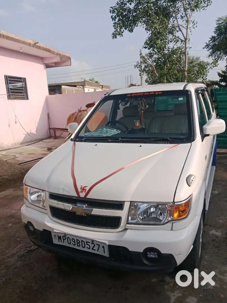 गाड़ी 1वन कंडीशन मे है
