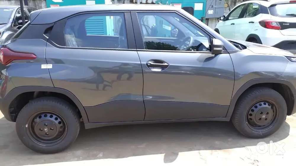 Tata Punch 2024 Petrol Well Maintained
