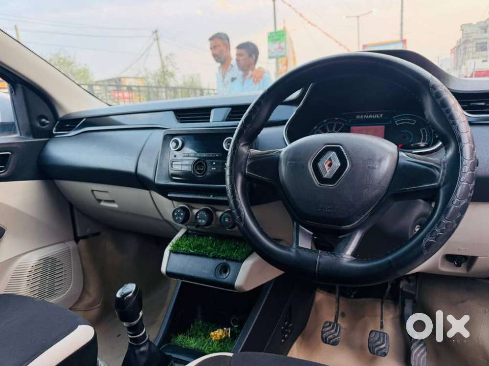 Renault Triber Rxl, 2019, Petrol