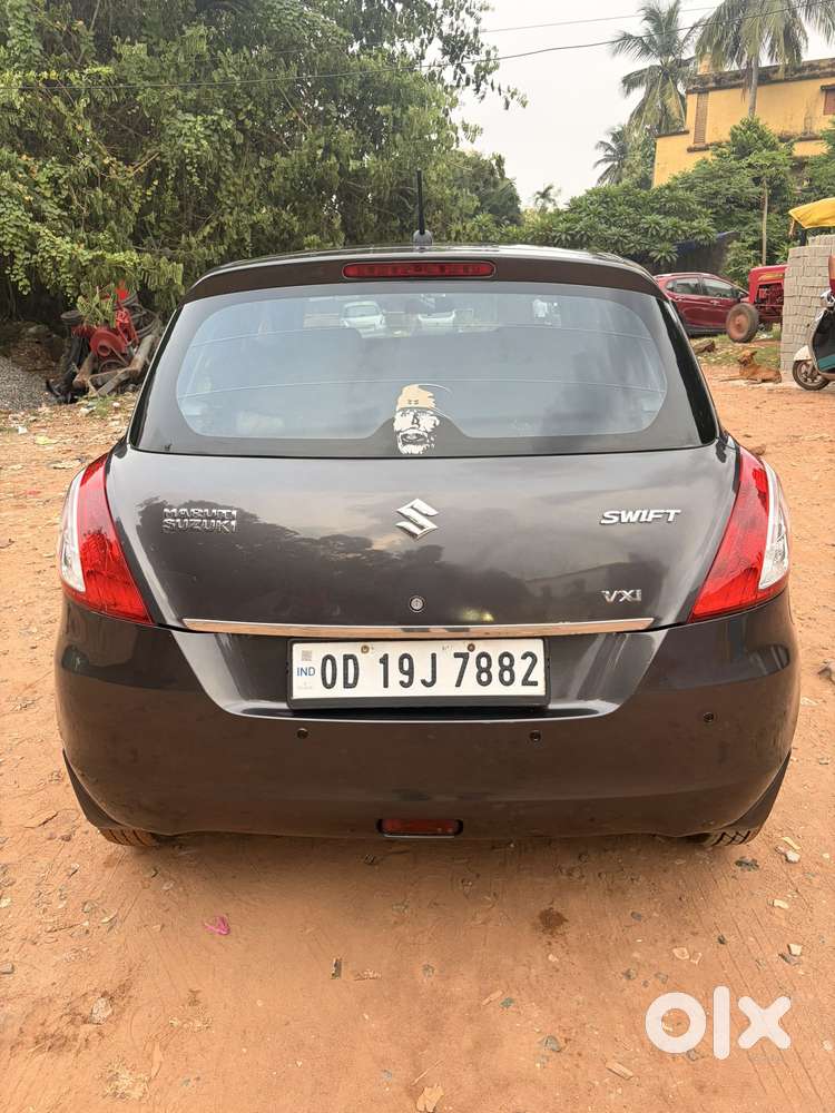 Maruti Suzuki Swift Vxi With Abs, 2017, Petrol