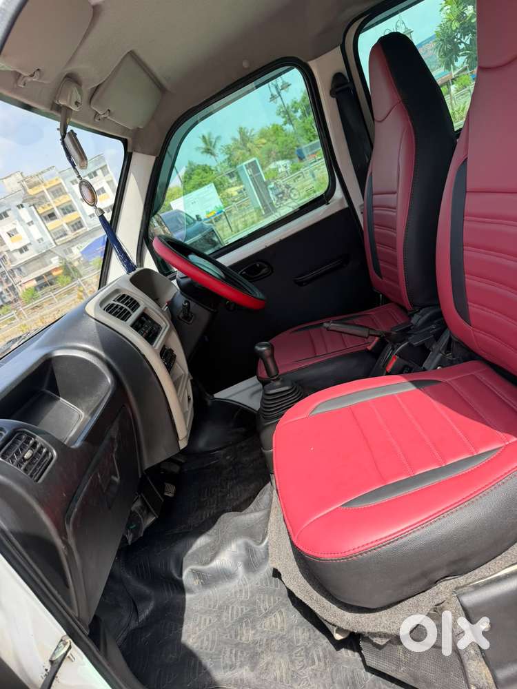 Maruti Suzuki Eeco 5 Str With Ac Plus Htr Cng, 2017, Cng & Hybrids