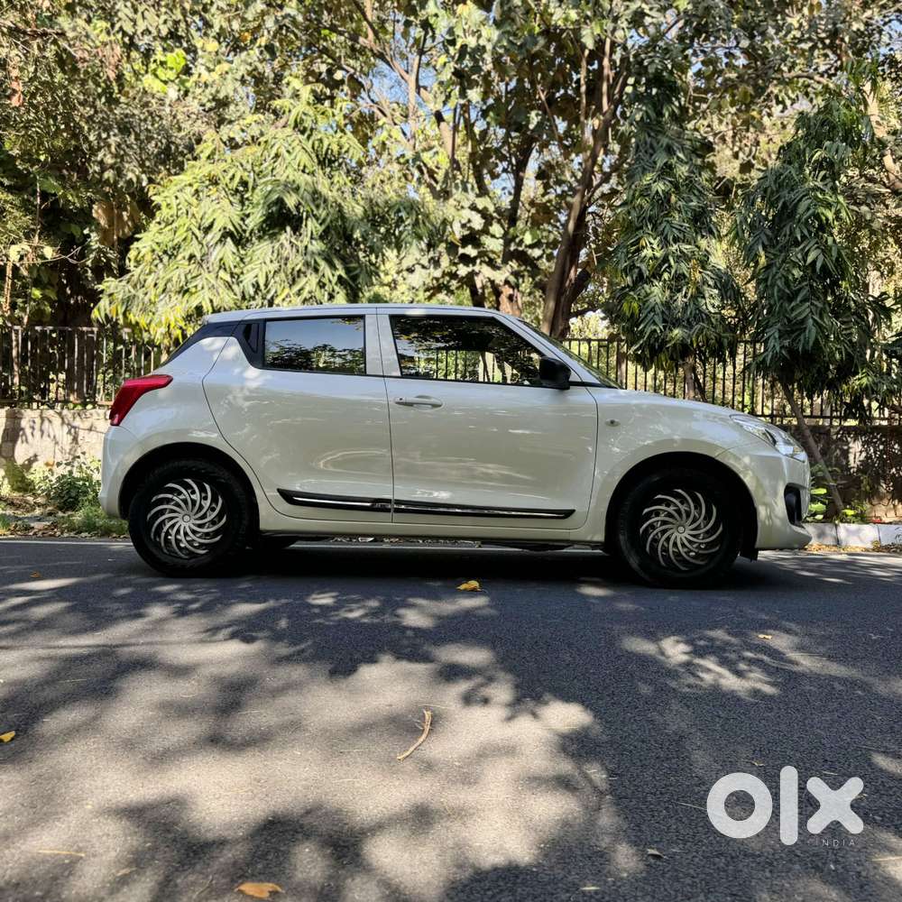 Maruti Suzuki Swift 1.2 Lxi (o), 2021, Cng & Hybrids