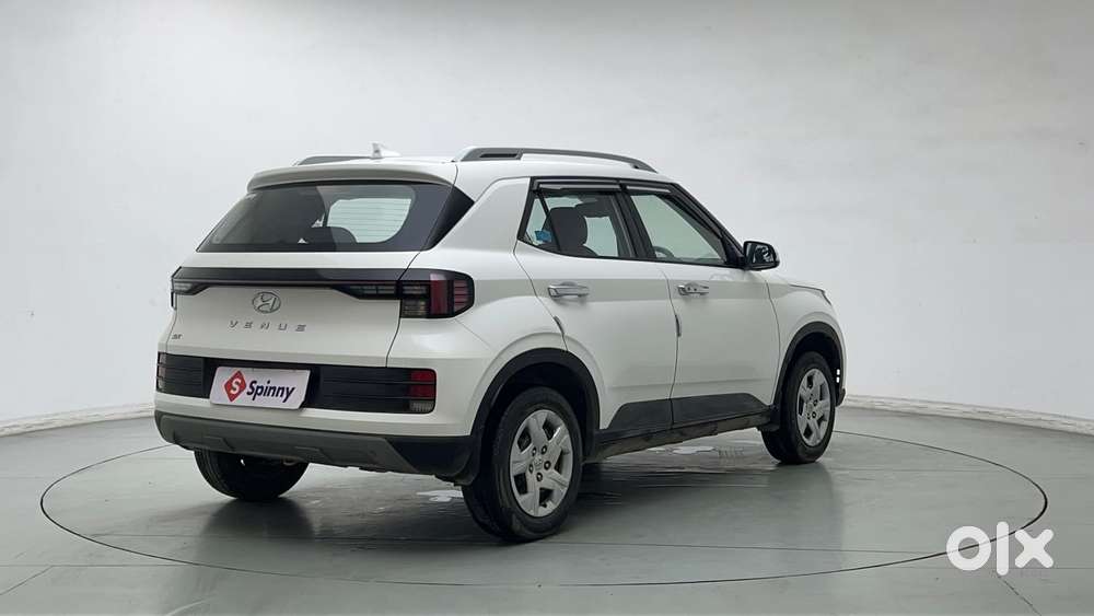 Hyundai Venue Sx, 2022, Petrol