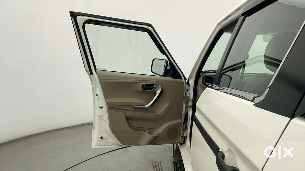 Mahindra Bolero Neo Plus P10, 2024, Diesel