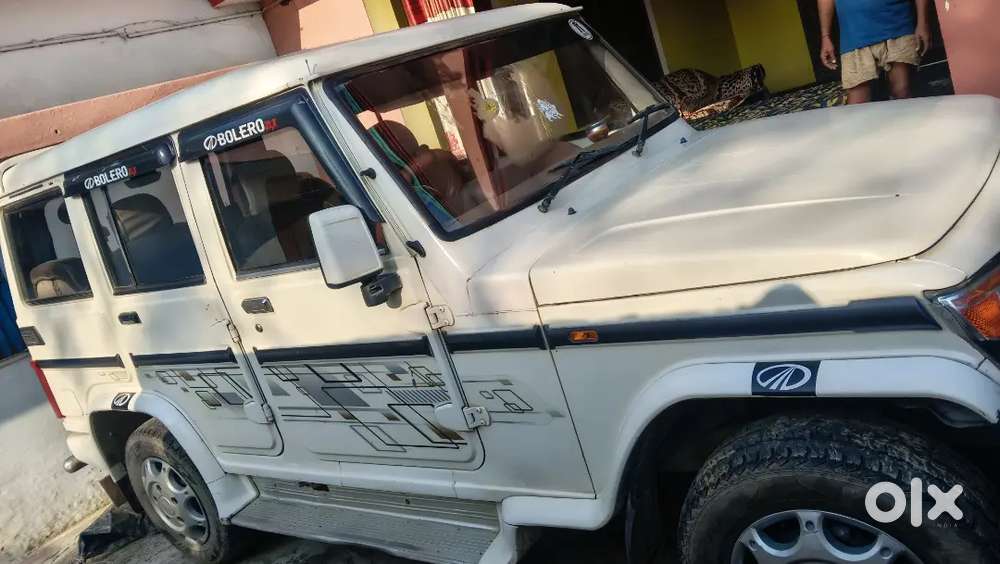 Mahindra Bolero Neo Plus 2012 डीज़ल