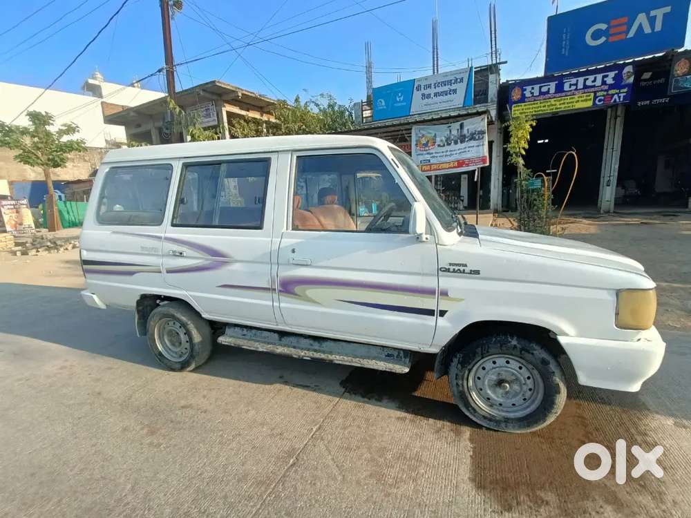 Toyota Qualis 2001 Diesel Well Maintained