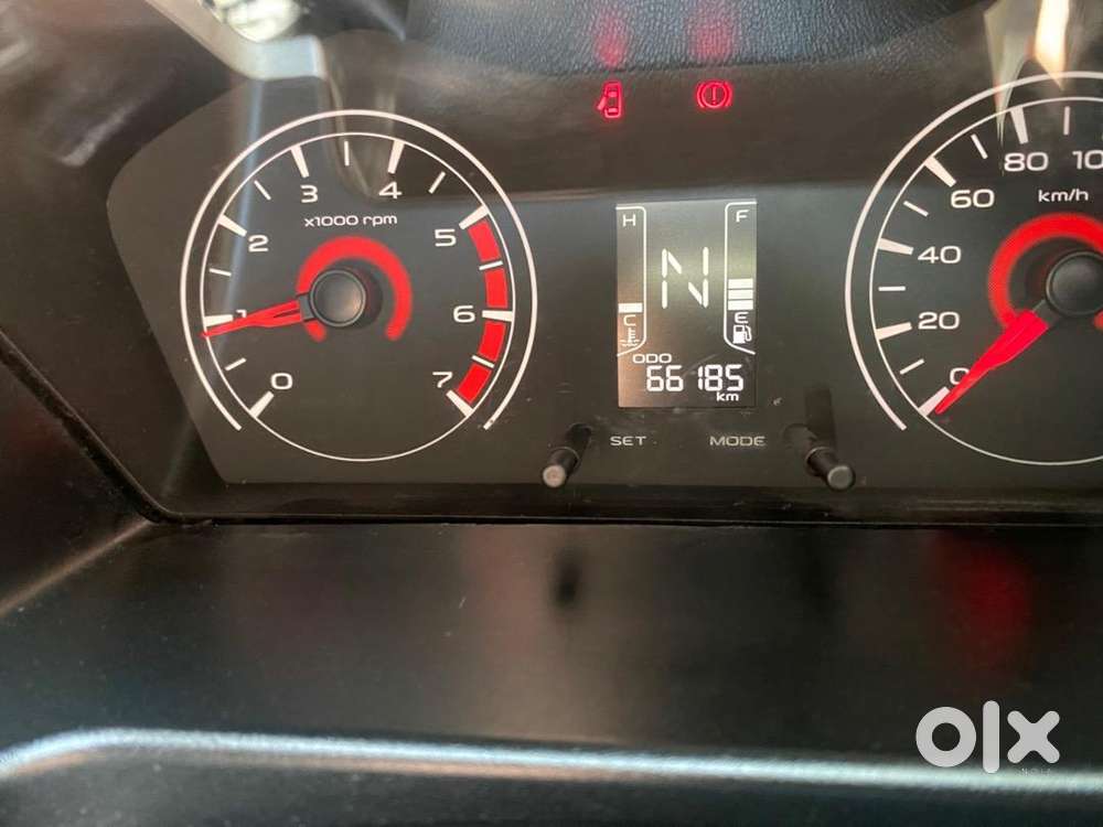 Mahindra Kuv 100 2017 Petrol Good Condition