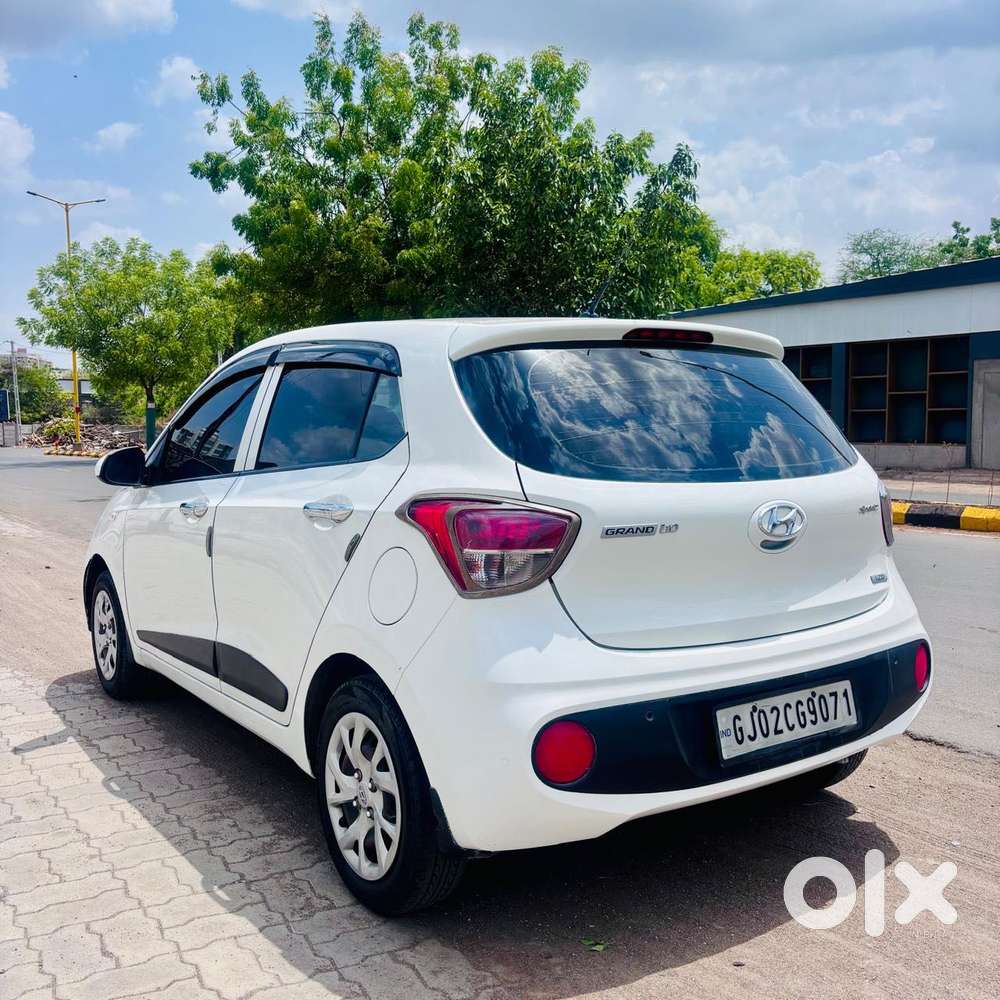 Hyundai Grand I10 Sportz, 2017, Diesel