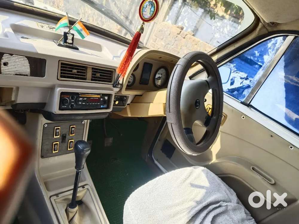 Ambassador Ambassador 2009 Petrol 100000 Km Driven