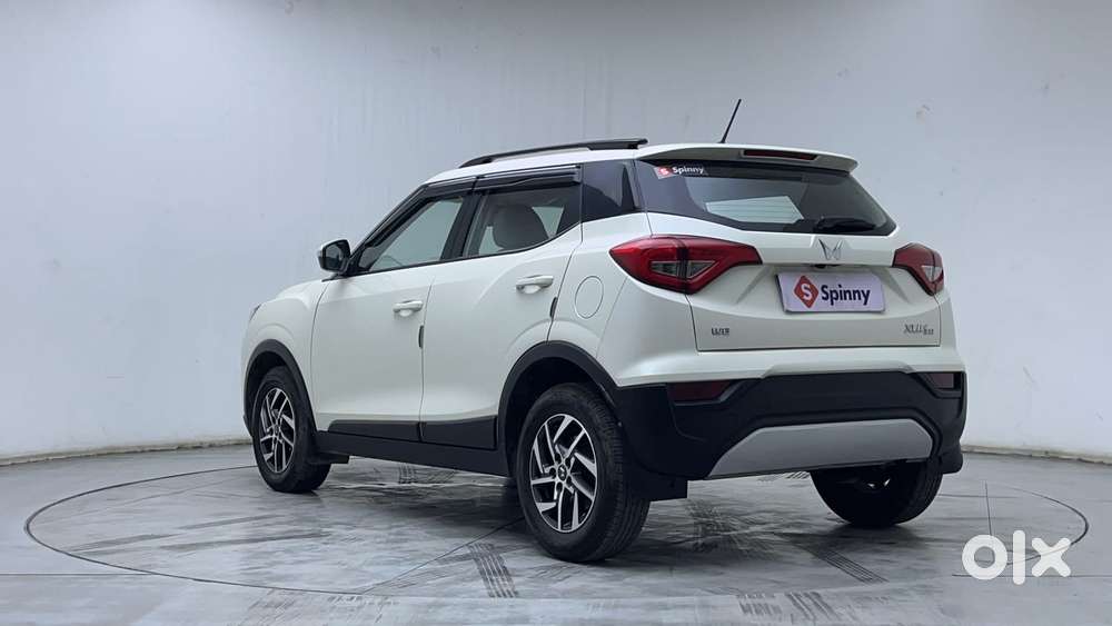 Mahindra Xuv300 W8 Option, 2023, Petrol
