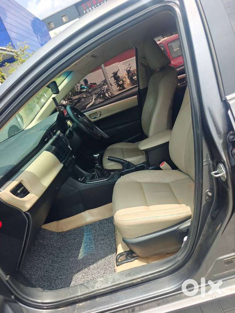 Toyota Corolla Altis 2010-2013 G, 2014, Petrol